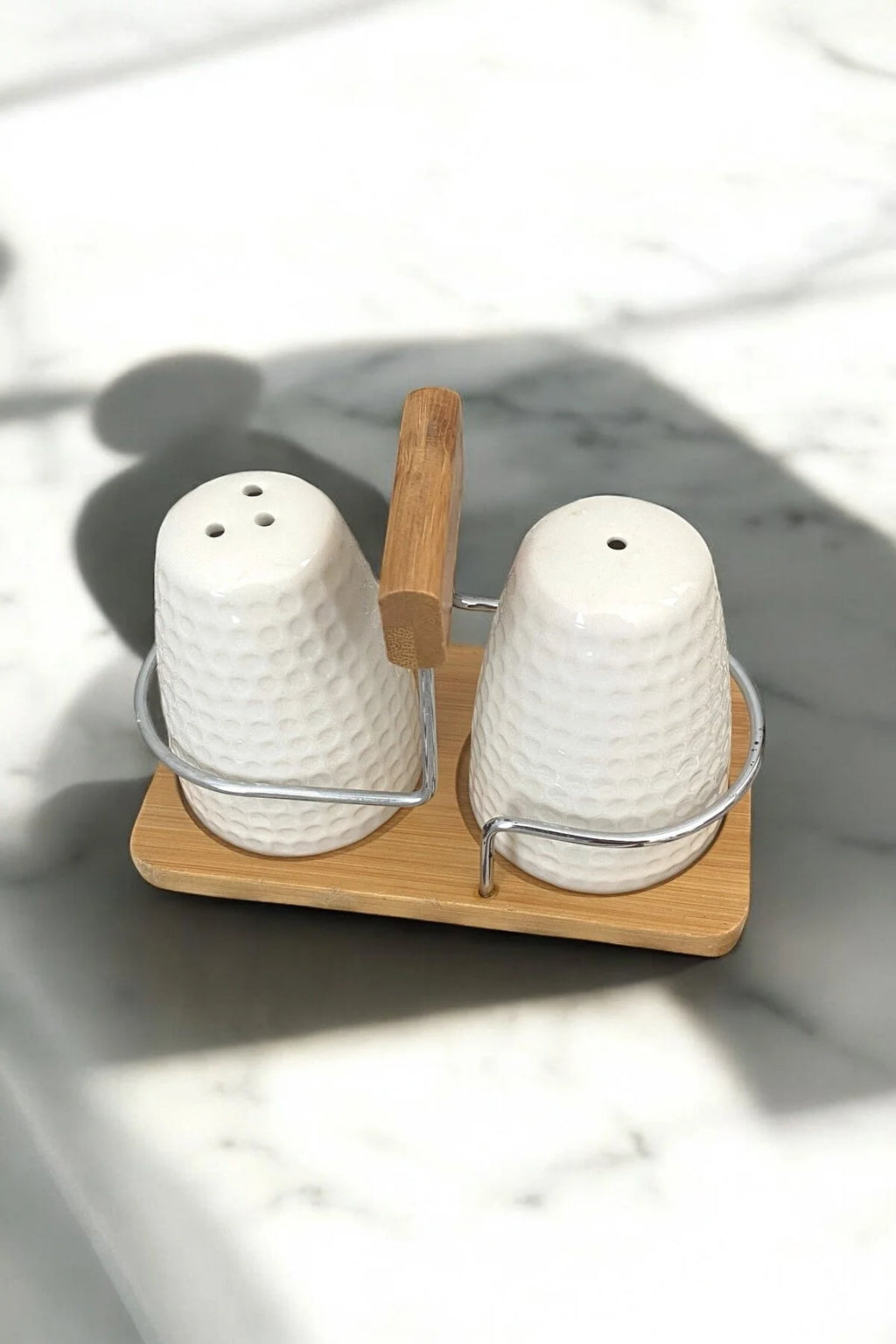 Bambu Standlı Porselen Tuzluk ve Karabiberlik