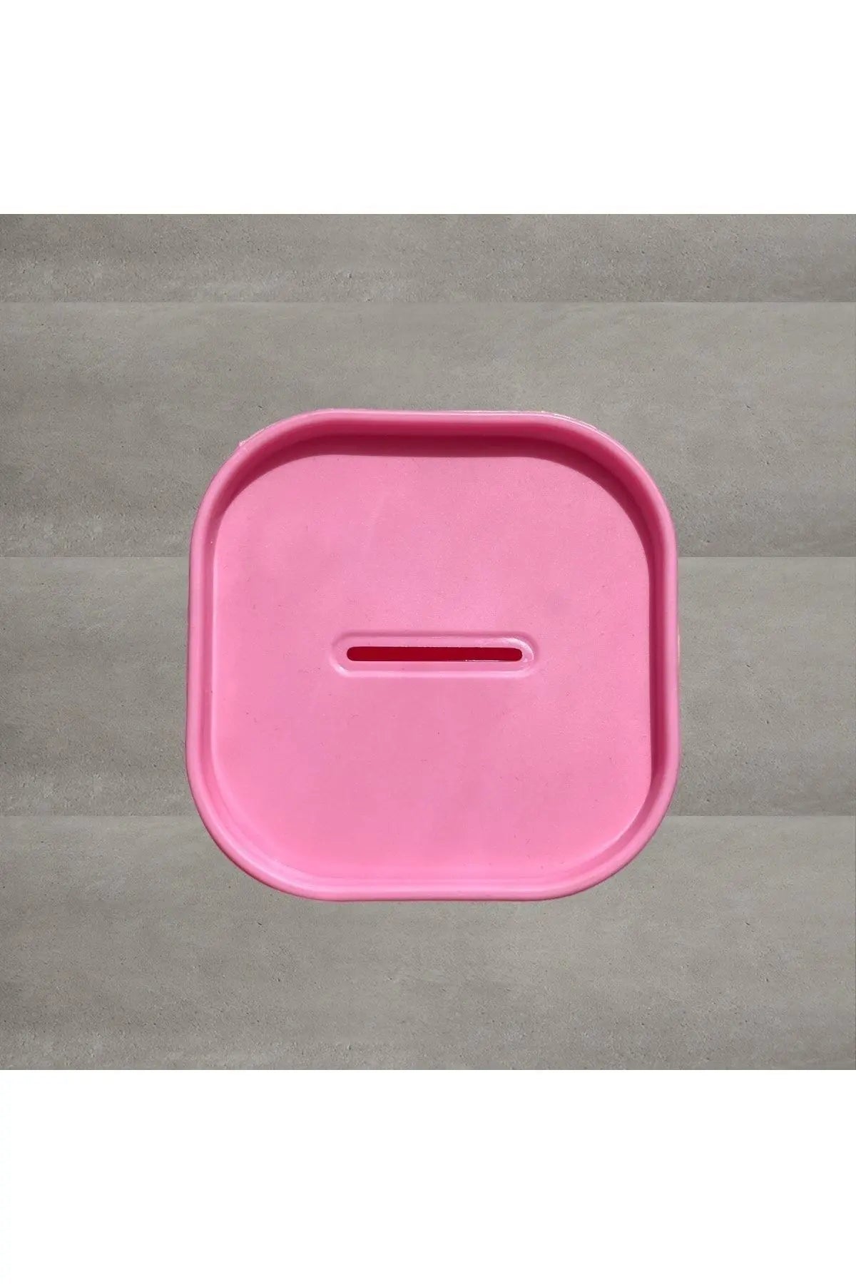 Pembe Sert Plastik Kumbara/ Kapağı Açılabilen Kumbara- Boy 11,5 Cm