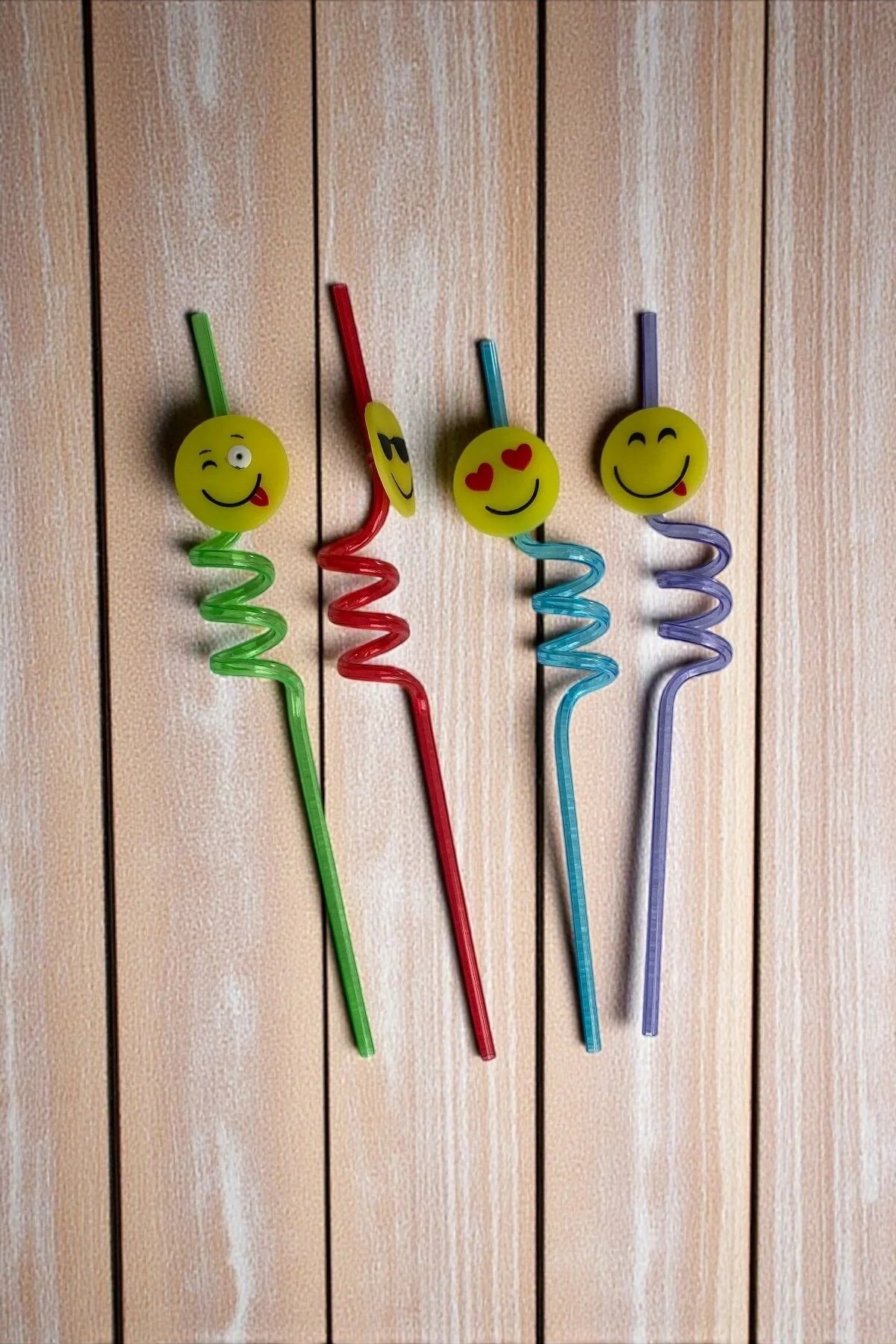 Plastik Şekilli Çocuk Pipeti 26 Cm - Karışık Gönderim