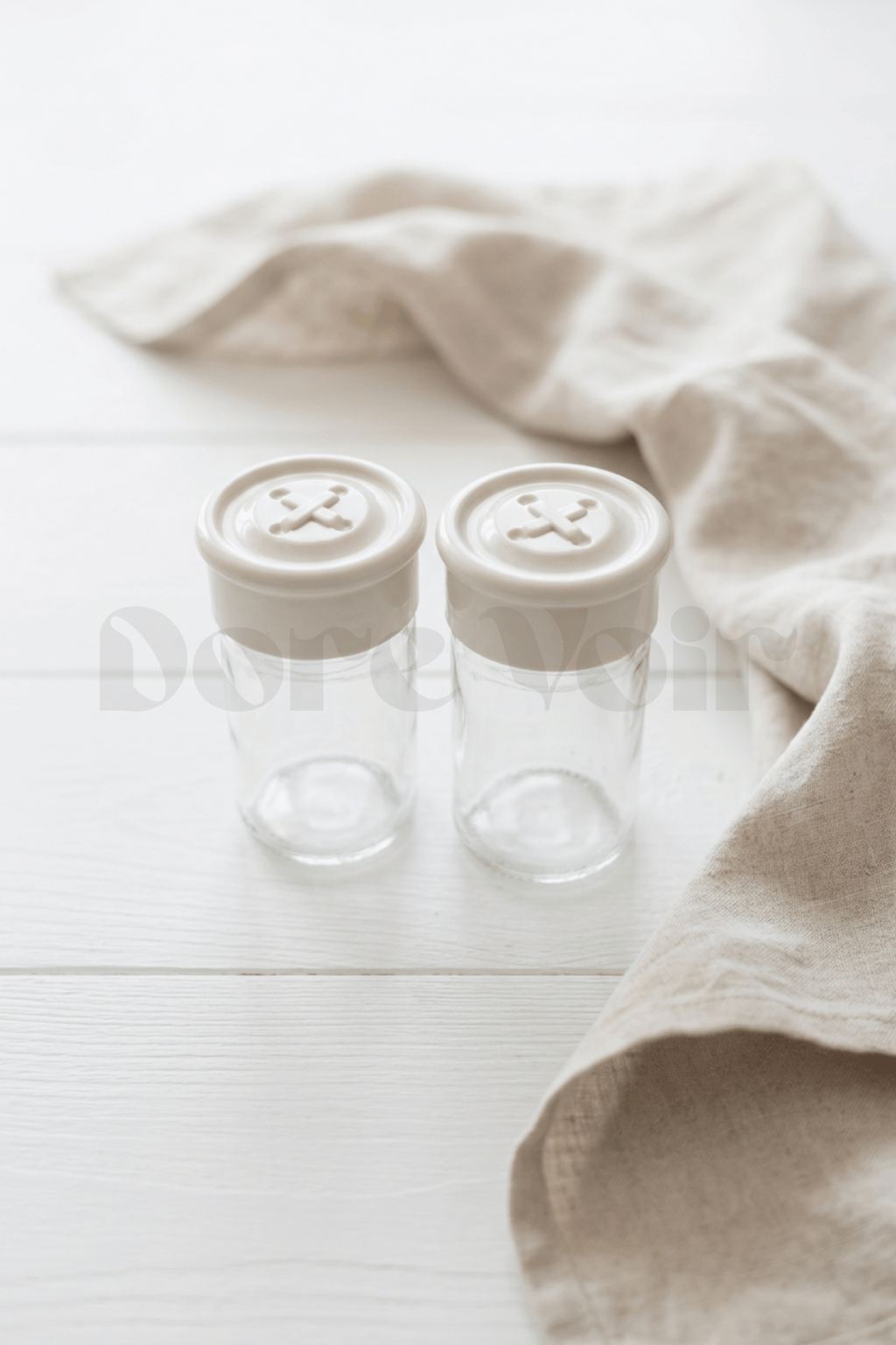 2 Adet Cam Tuzluk Plastik Kapaklı - 75 CC/ Beyaz