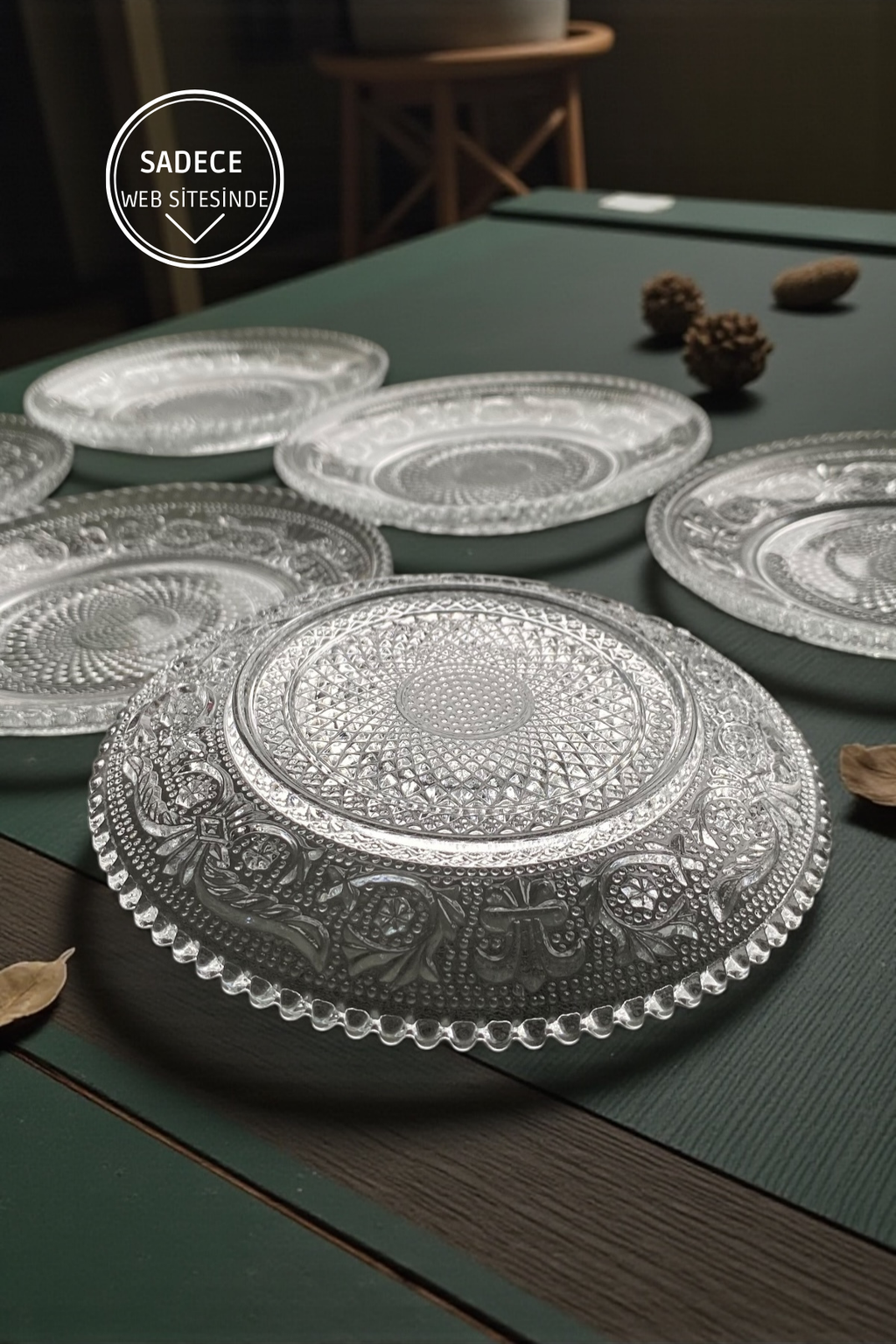 6 Adet Cam Desenli Servis Tatlı Tabağı- Çap 13,5 CM