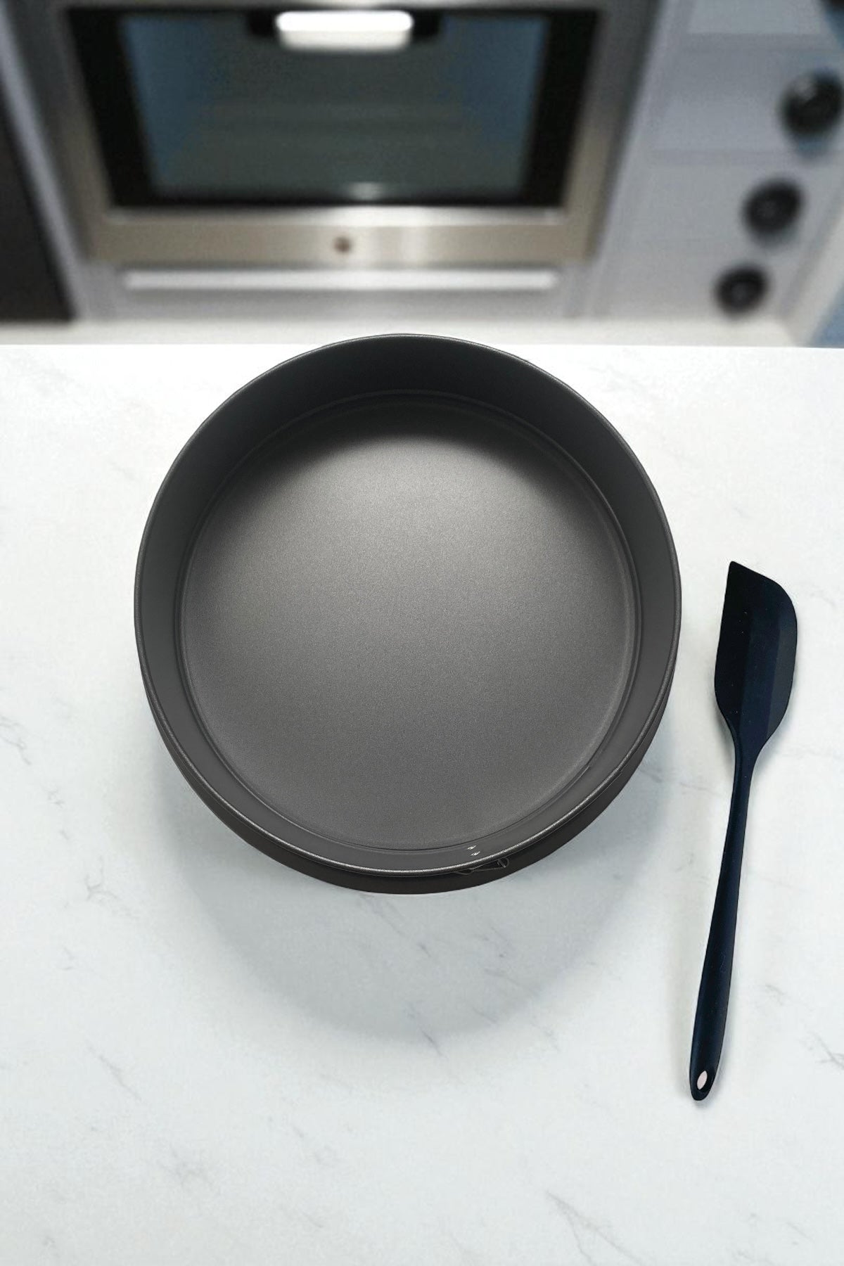 Teflon Yuvarlak Kelepçeli Kek Kalıbı Yanmaz,Yapışmaz Kalıp 24 Cm Profesyonel Kullanıma Uygundur