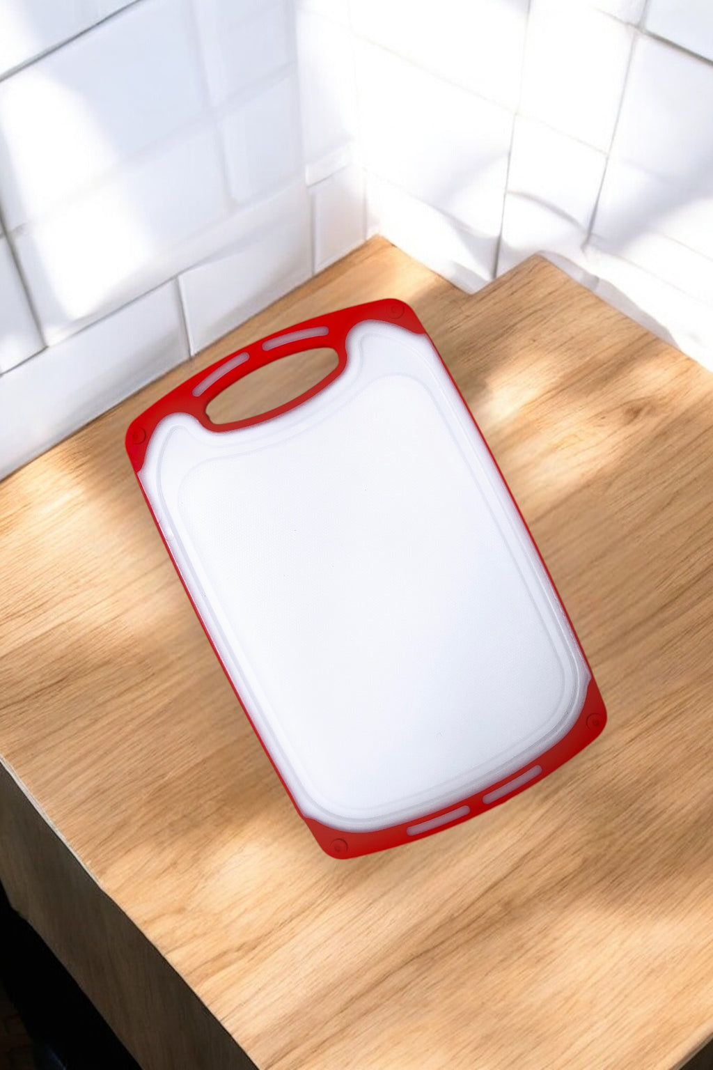 Sert Plastik, Kaydırmaz, Küçük Boy Kesme Panosu- Kırmızı&Beyaz