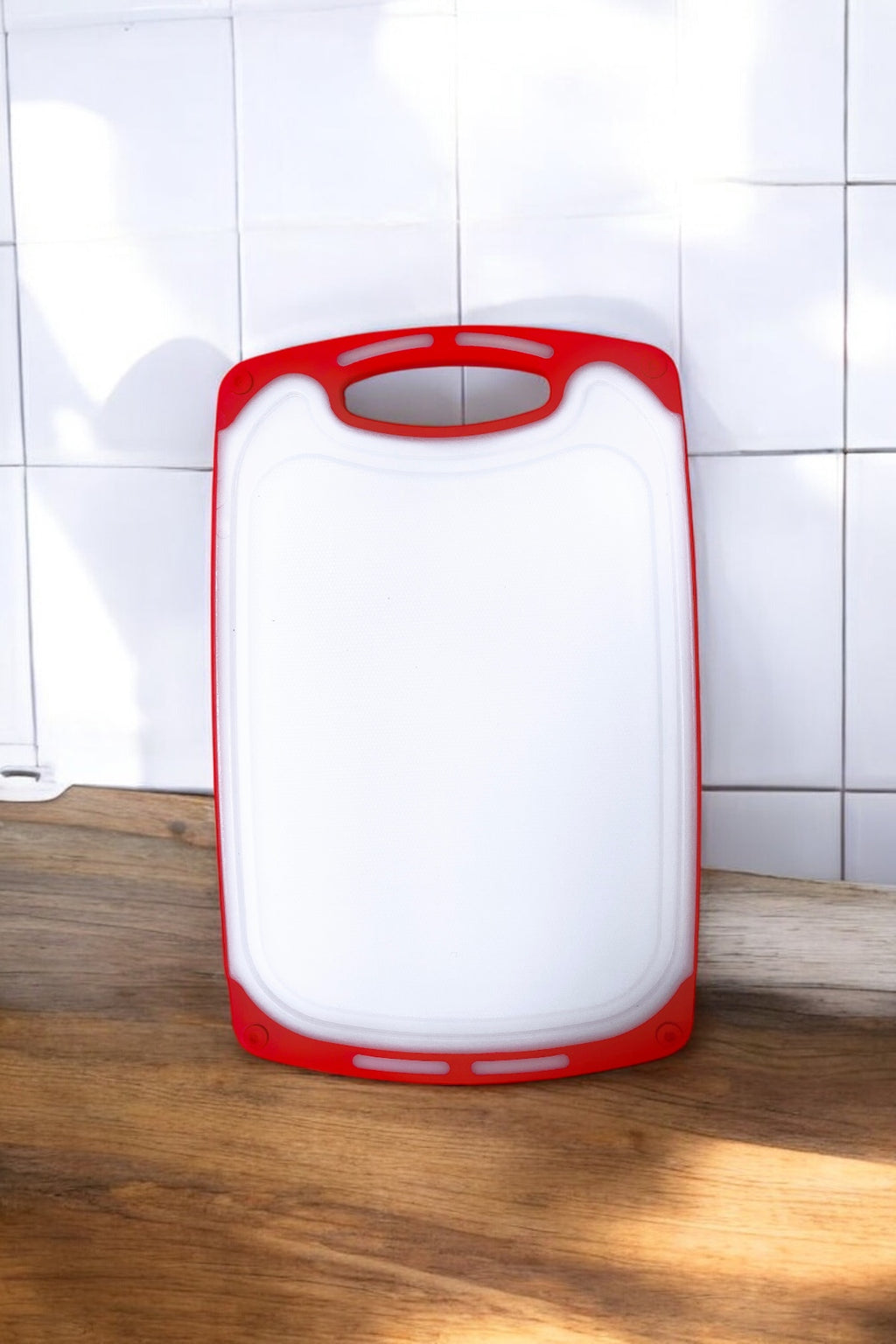 Sert Plastik, Kaydırmaz, Küçük Boy Kesme Panosu- Kırmızı&Beyaz