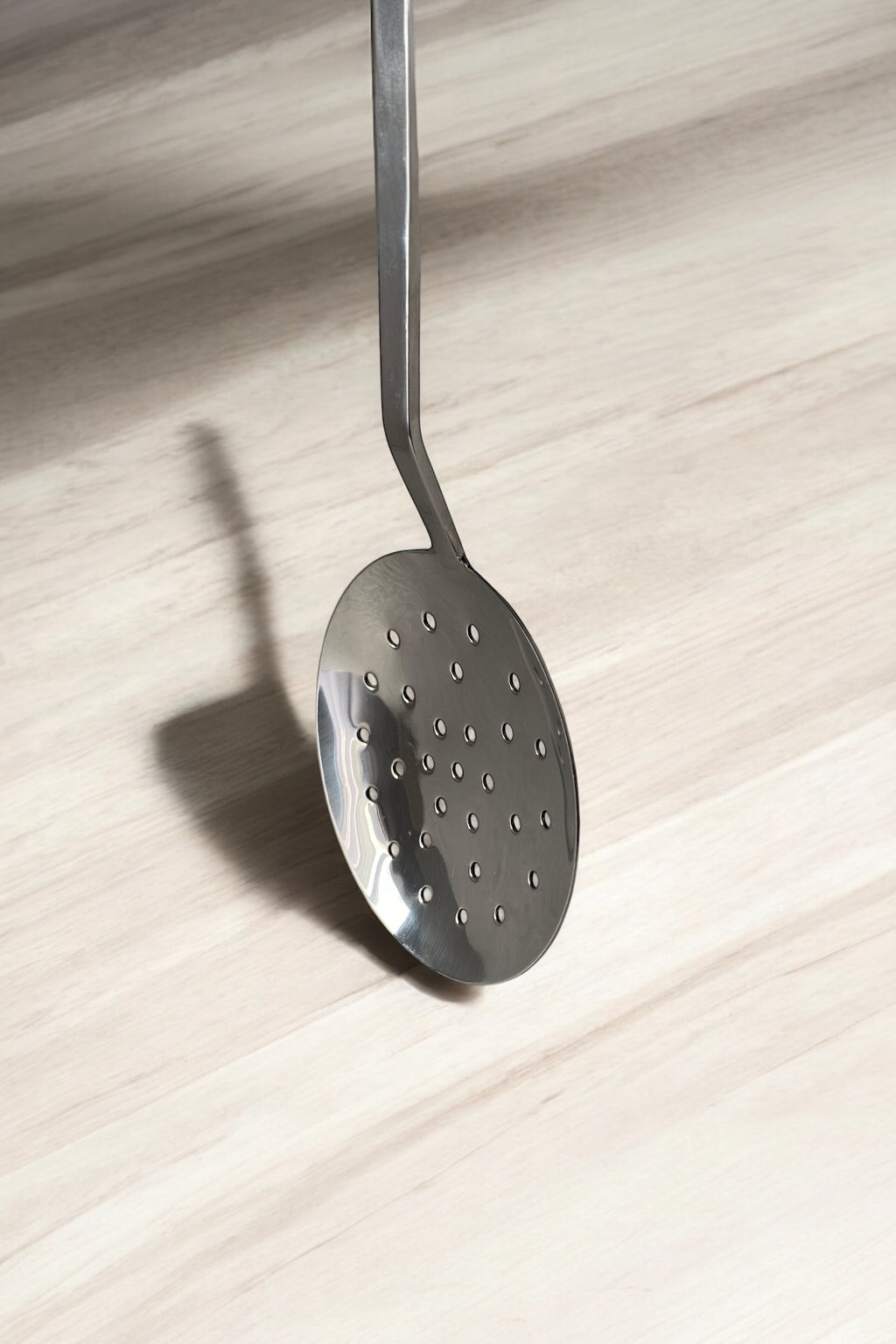 Çelik Servis Kevgiri -31 Cm Paslanmaz ve Kararmaz