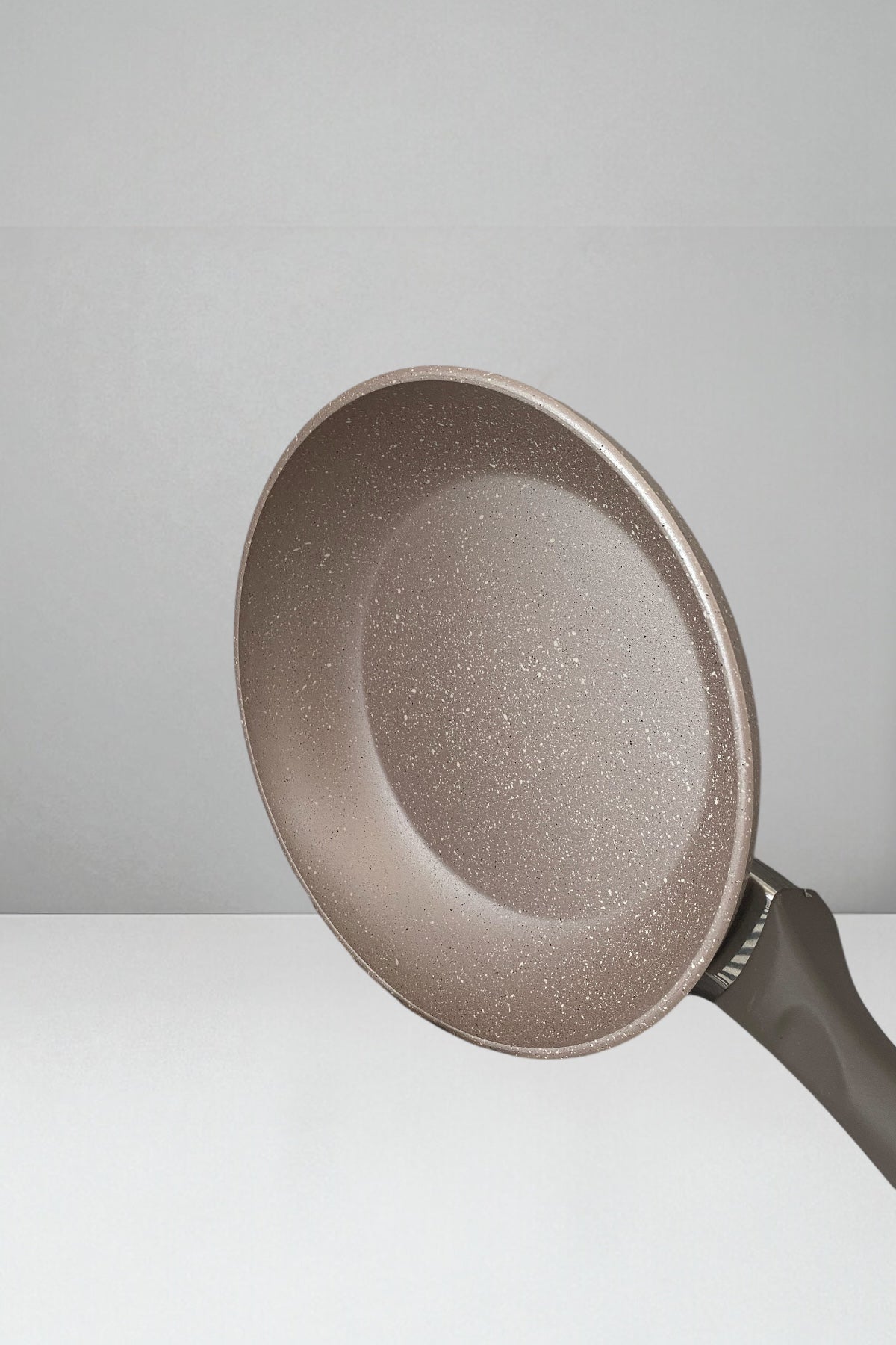 26 Cm Granit Tek Saplı Tava Yanmaz Yapışmaz Yüzey