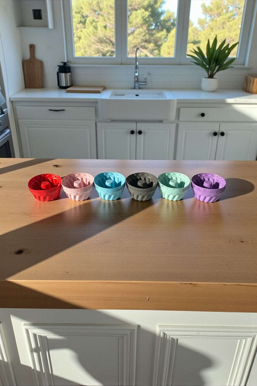 6 Adet Borulu Silikon Mini Kek Kalıbı-Çap 7 CM /Asorti Renk