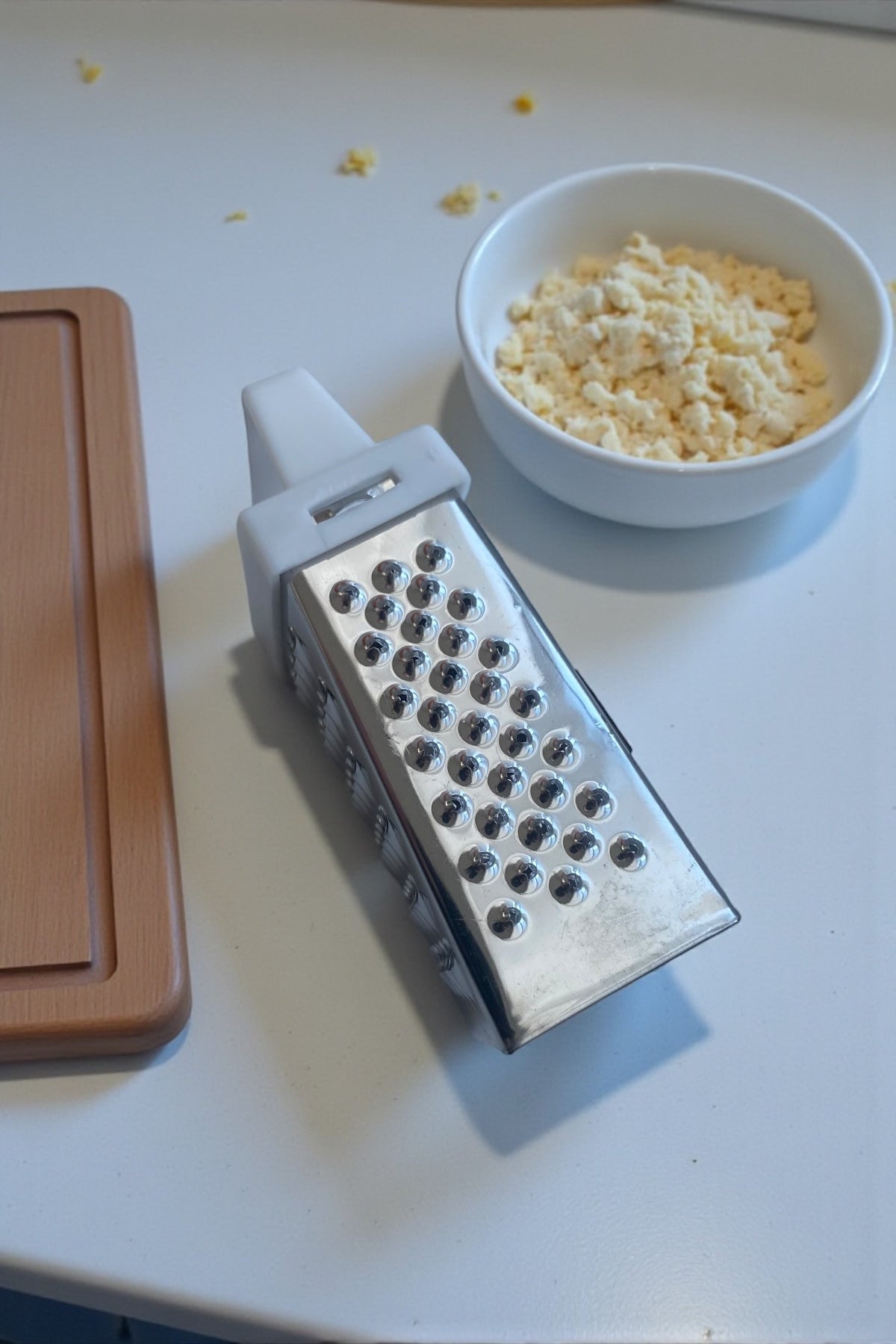 Magnetli 1 Adet Metal Mini Sarımsak Rendesi 7,3 CM- Asorti