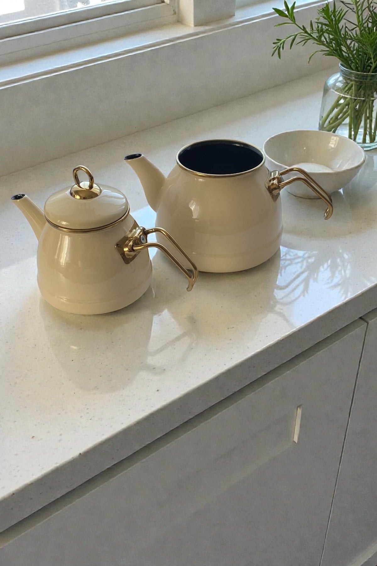 Emaye Gold Kulplu Çaydanlık-Krem Renkli 1,4L/2,5L