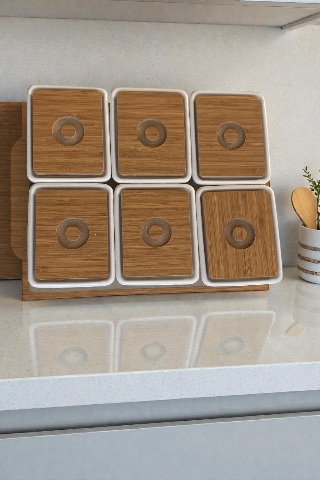 6 Adet Seramik Kaseli Kahvaltı Seti Bambu Kapaklı Ahşap Tepsili -120 ML